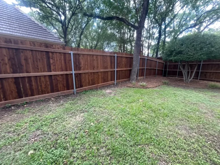 75 linear feet of cedar fence replacement in an Arlington, TX backyard